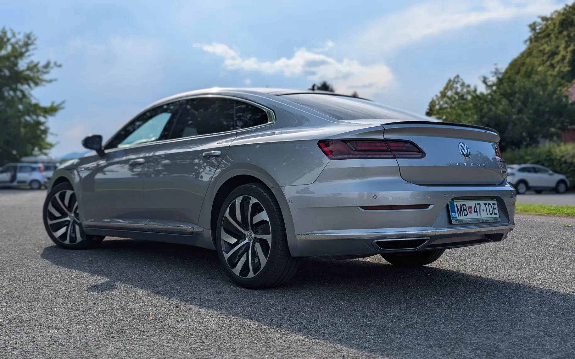Zunanja slika - Volkswagen Arteon - 4motion 2,0 TDI BMT R-Line DSG - 3