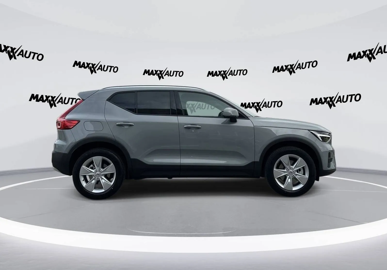 Zunanja slika - Volvo XC40 - B3P Core Avt... - 4