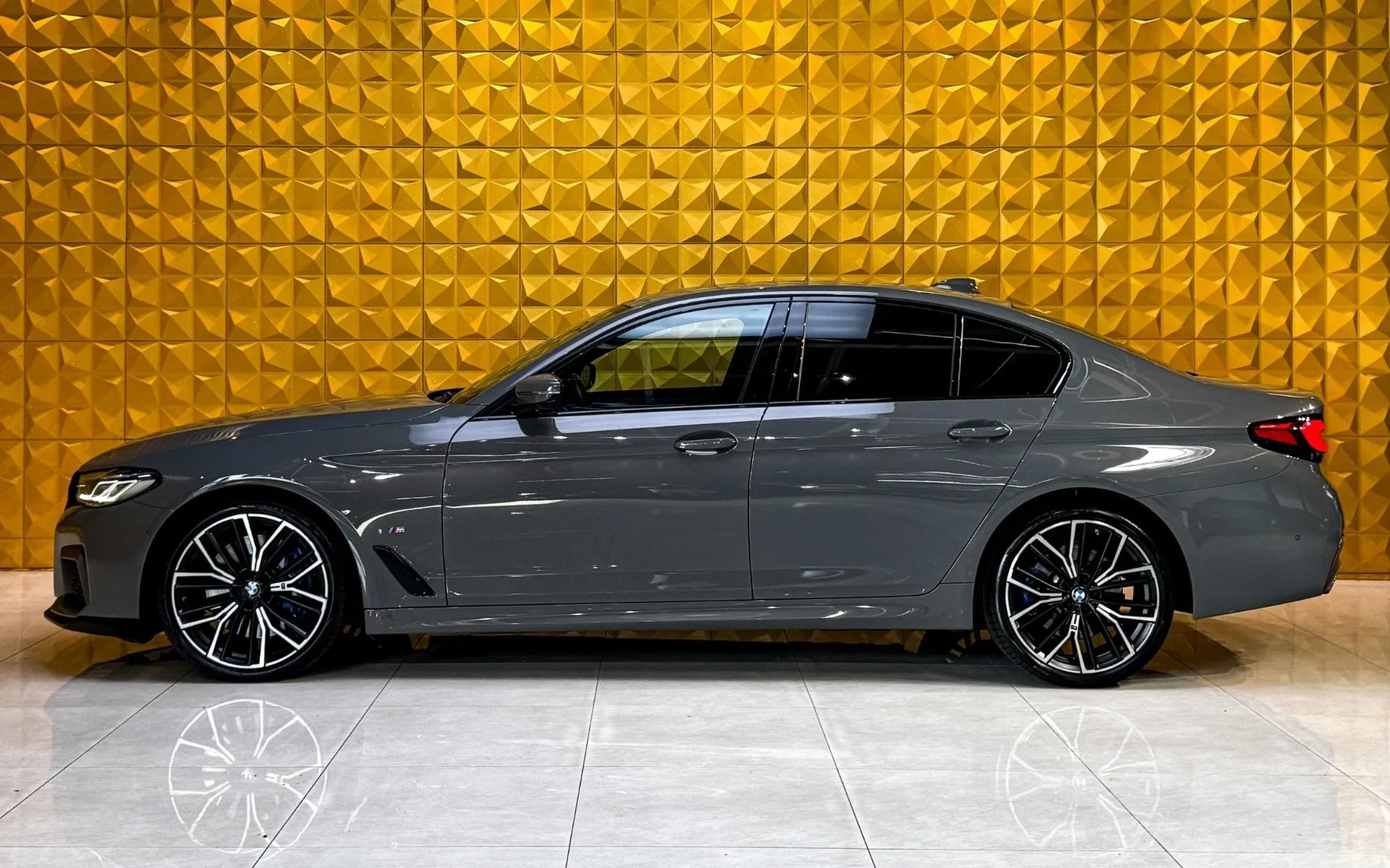 Notranja slika - BMW serija 5: - 530d xDrive Avt. - 7