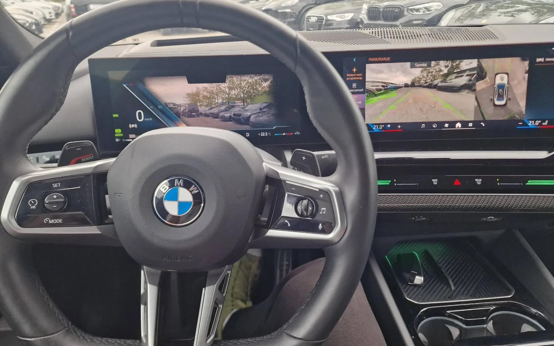 Notranja slika - BMW serija 5: - 520i Avt. M-SPORT POLOG 5600 - 11