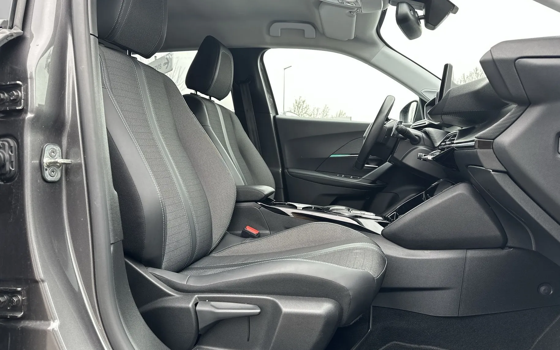 Zunanja slika - Peugeot 2008 - 1.5 BLUEHDI 130 ALLURE PACK EAT8 - 19