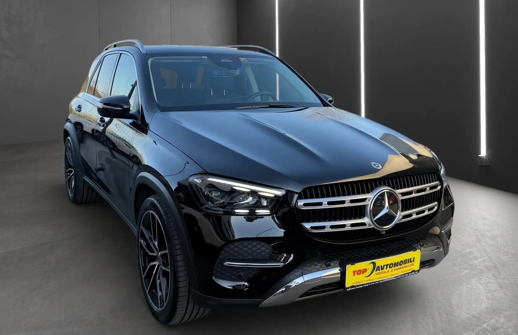 Zunanja slika - Mercedes-Benz GLE-Razred - 300d 4MATIC 22 COL AMG KAMERA RADAR NAVI PDC TOP.. - 11
