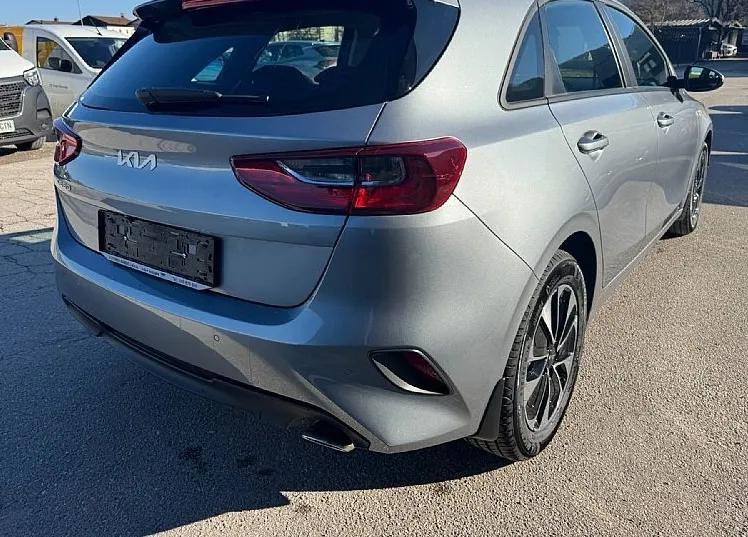 Zunanja slika - KIA Ceed - 1.0 T-GDi LX Champion+ ISG. M T 74 kW - 4