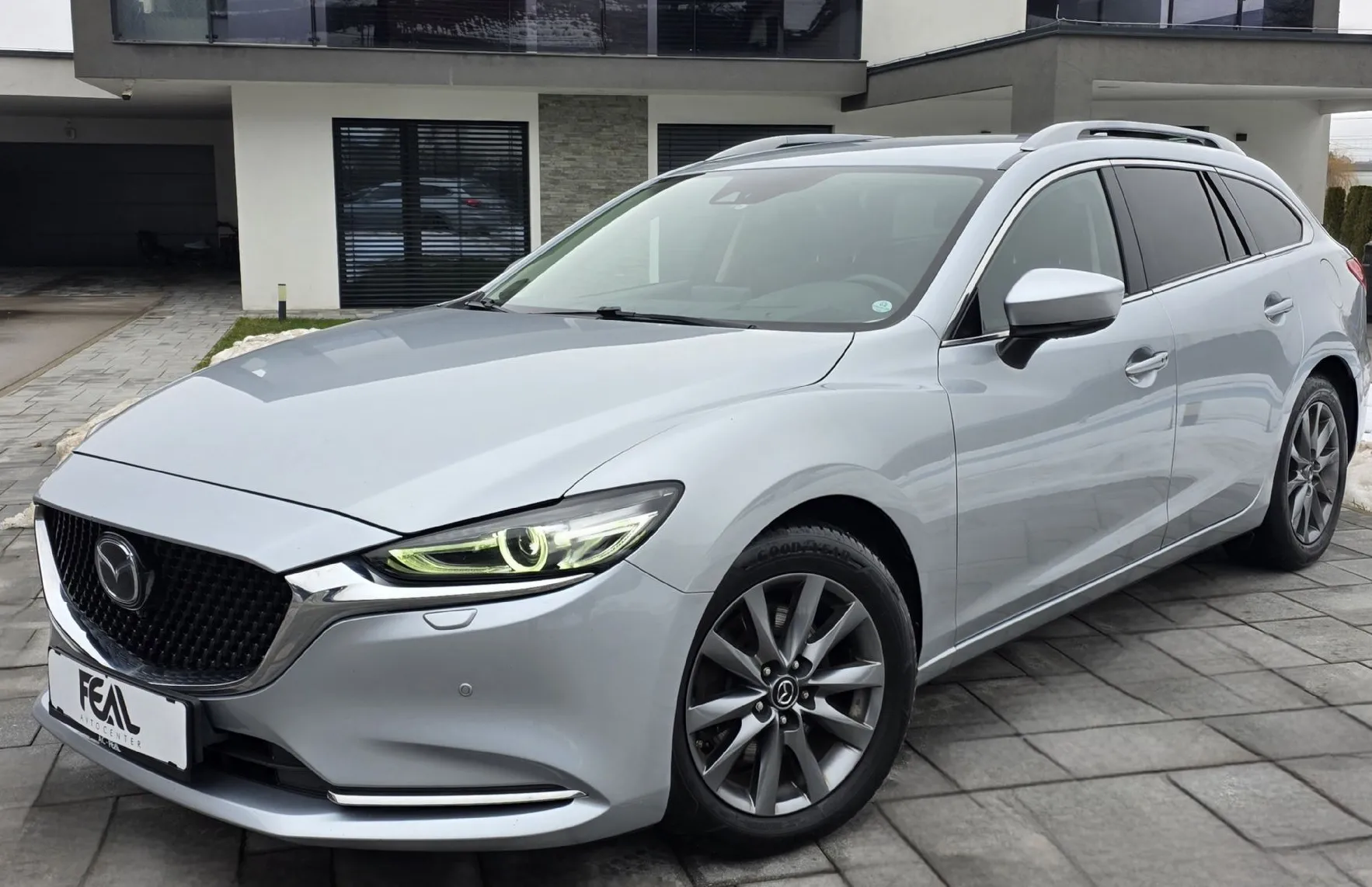 Zunanja slika - Mazda Mazda6 - 2.2CD-FACELIFT-1 LASTNIK-SERVISNA-139.000KM- - 1