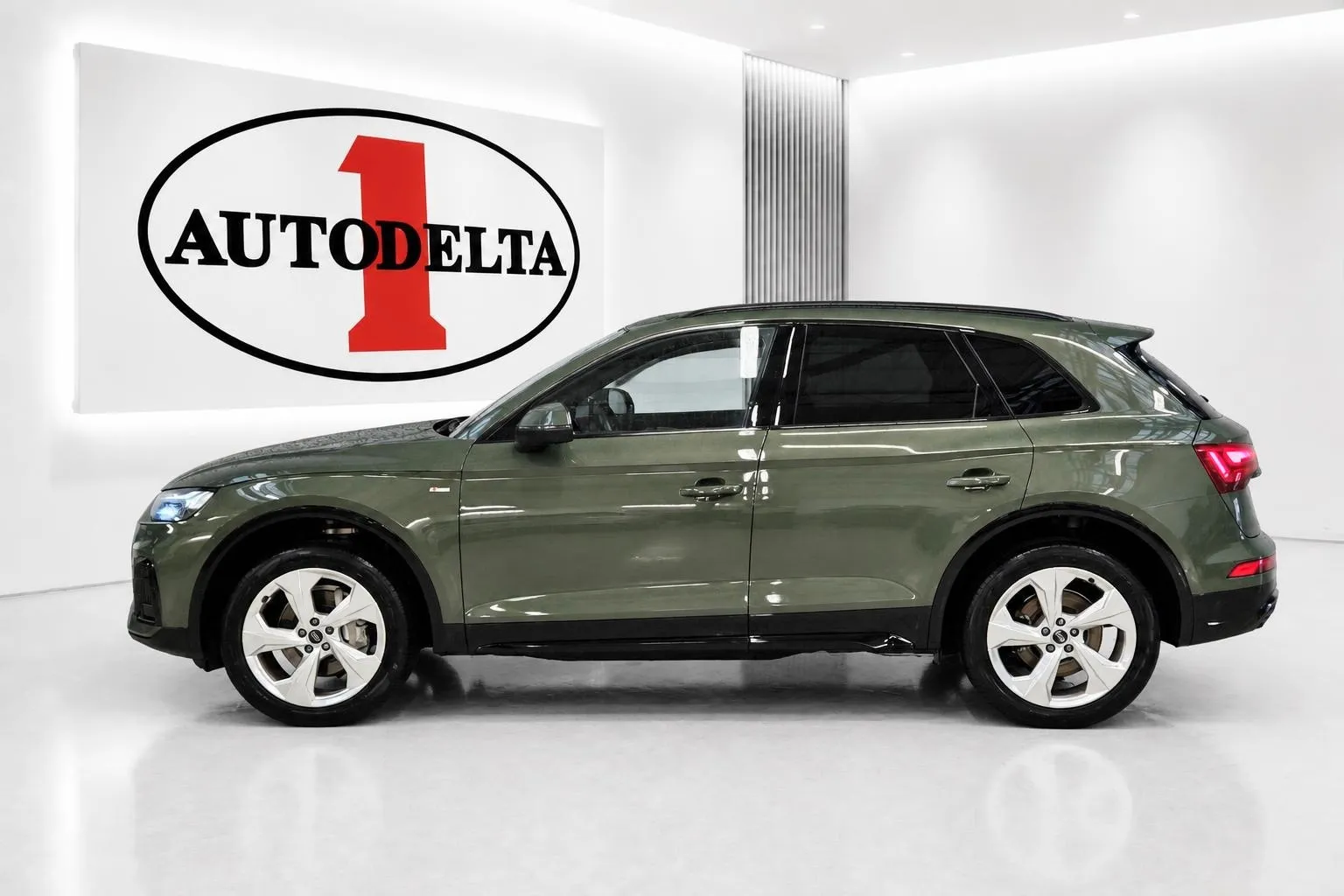 Zunanja slika - Audi Q5 - quattro 40 TDI S line S tronic BJL - 5