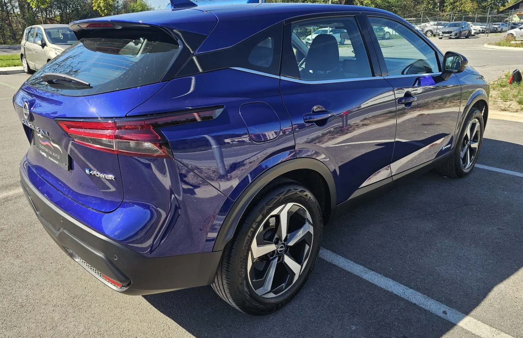 Zunanja slika - Nissan Qashqai - 1.5 E-POWER 190 CVT|fullLED|Kamera|PDC|Garancija - 4