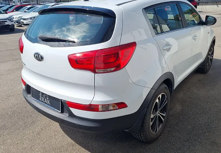 Zunanja slika - KIA Sportage - 2WD 1.6 Fun 1.LASTNIK. SERVISNA - 6