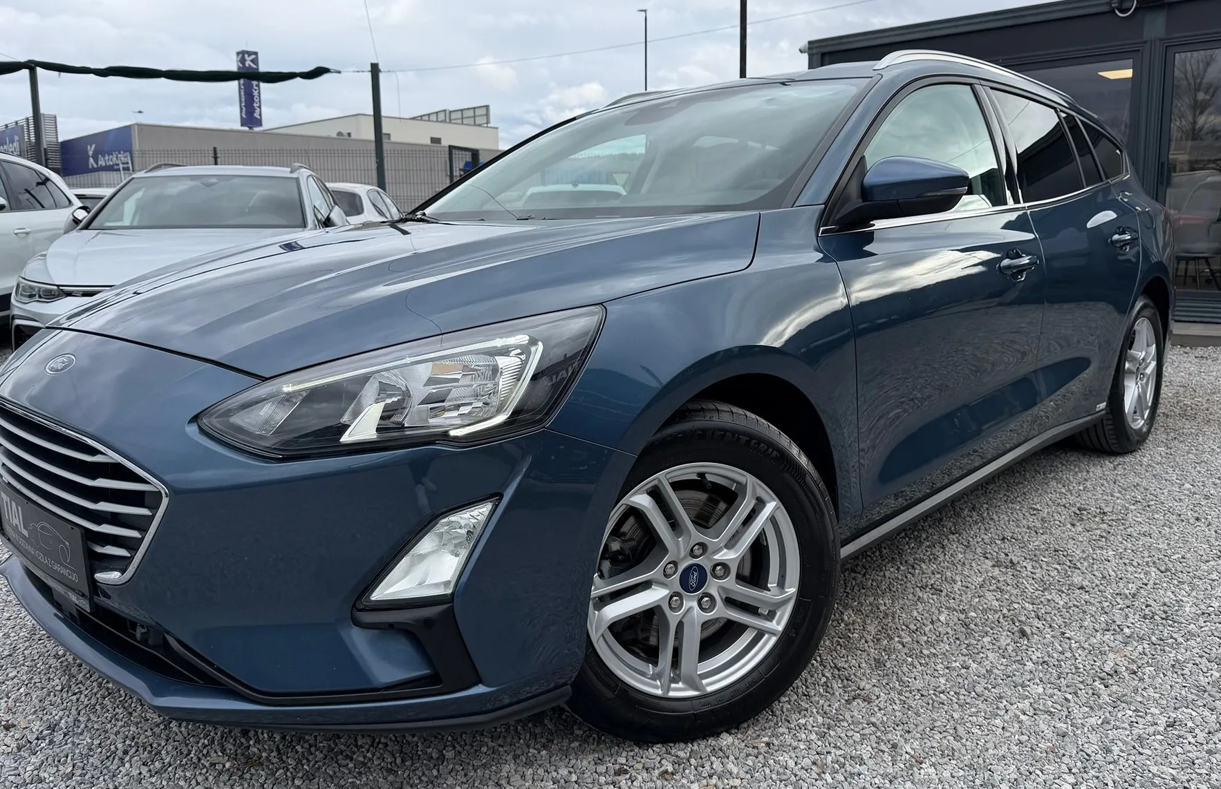 Zunanja slika - Ford Focus - EcoBoost-LED-KAMERA-LINE ASS-MOZEN NAKUP BREZ POL. - 1