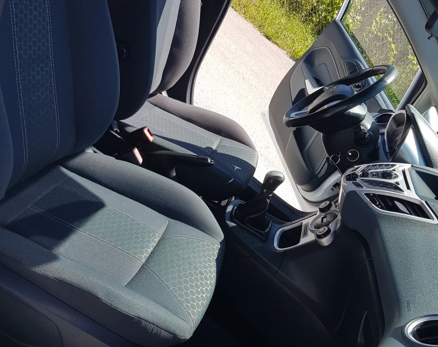 Zunanja slika - Ford Fiesta - Ghia 1,4 16V - 11