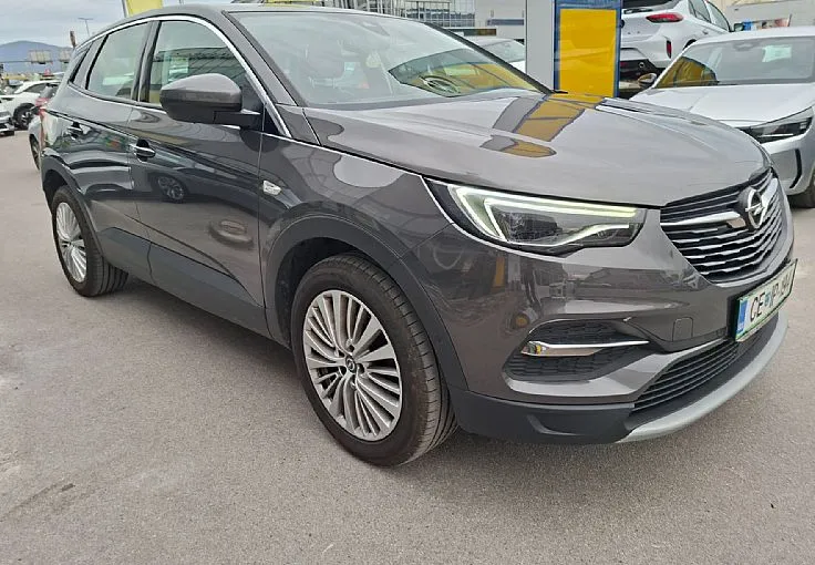 Zunanja slika - Opel Grandland X - 1.2 Turbo 131KM - 2