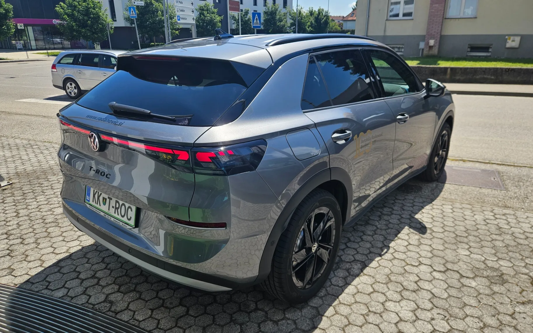 Zunanja slika - Volkswagen T-Roc - 1.5 eTSI Style DSG - 3