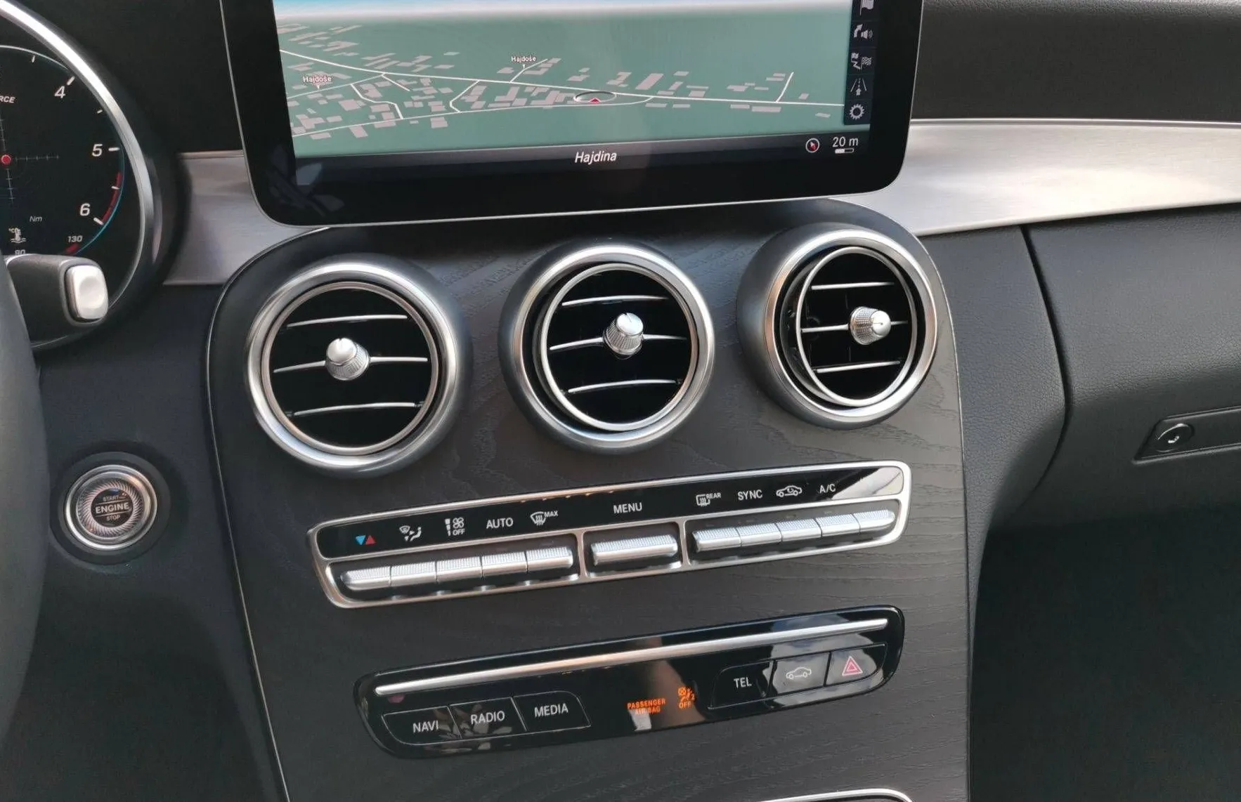 Zunanja slika - Mercedes-Benz C-Razred - 200d AMG LINE 19 COL MULTIBEAM VIRTUAL NAVI KAM - 13