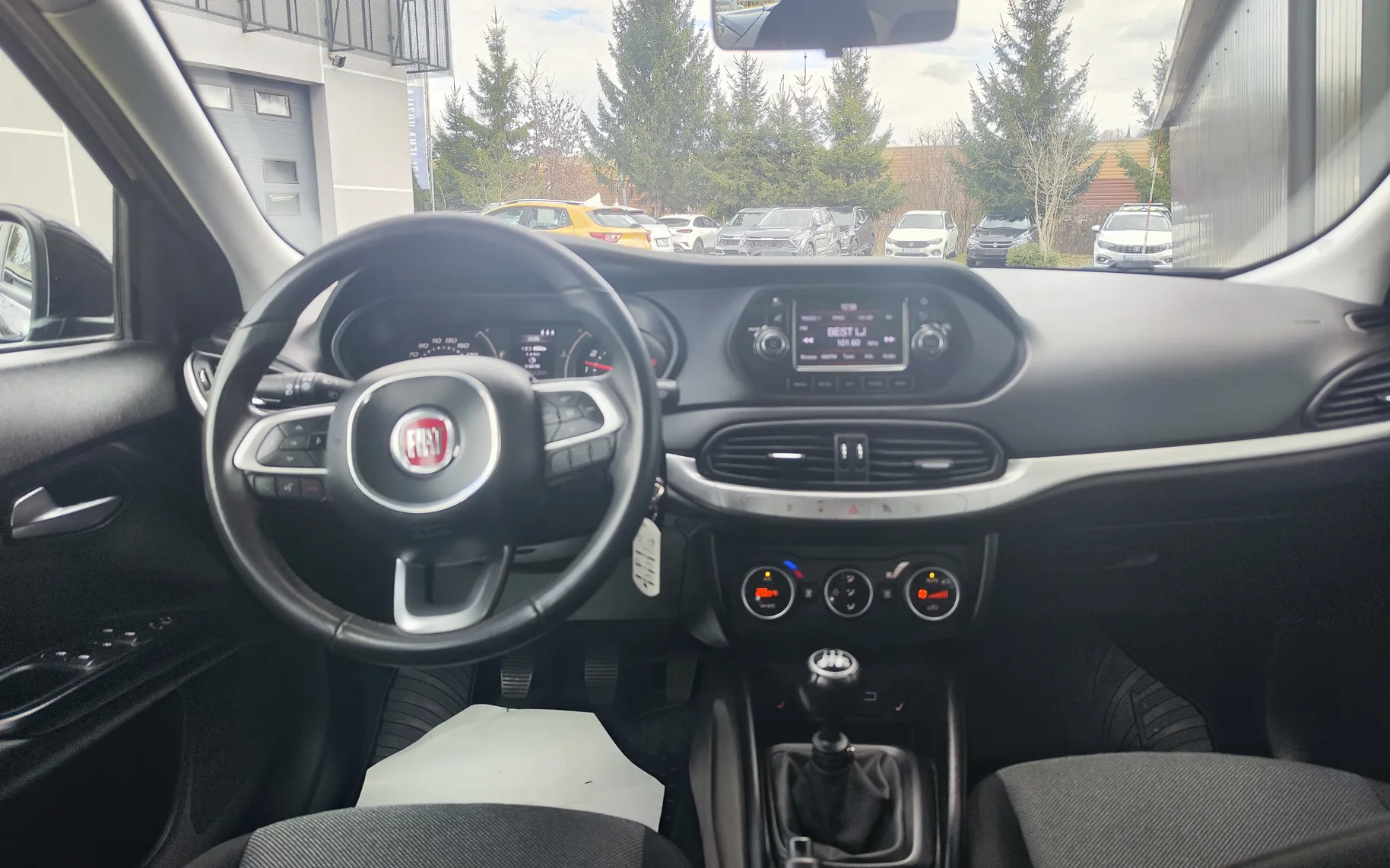 Zunanja slika - Fiat Tipo - 1.4 16v Easy - 6