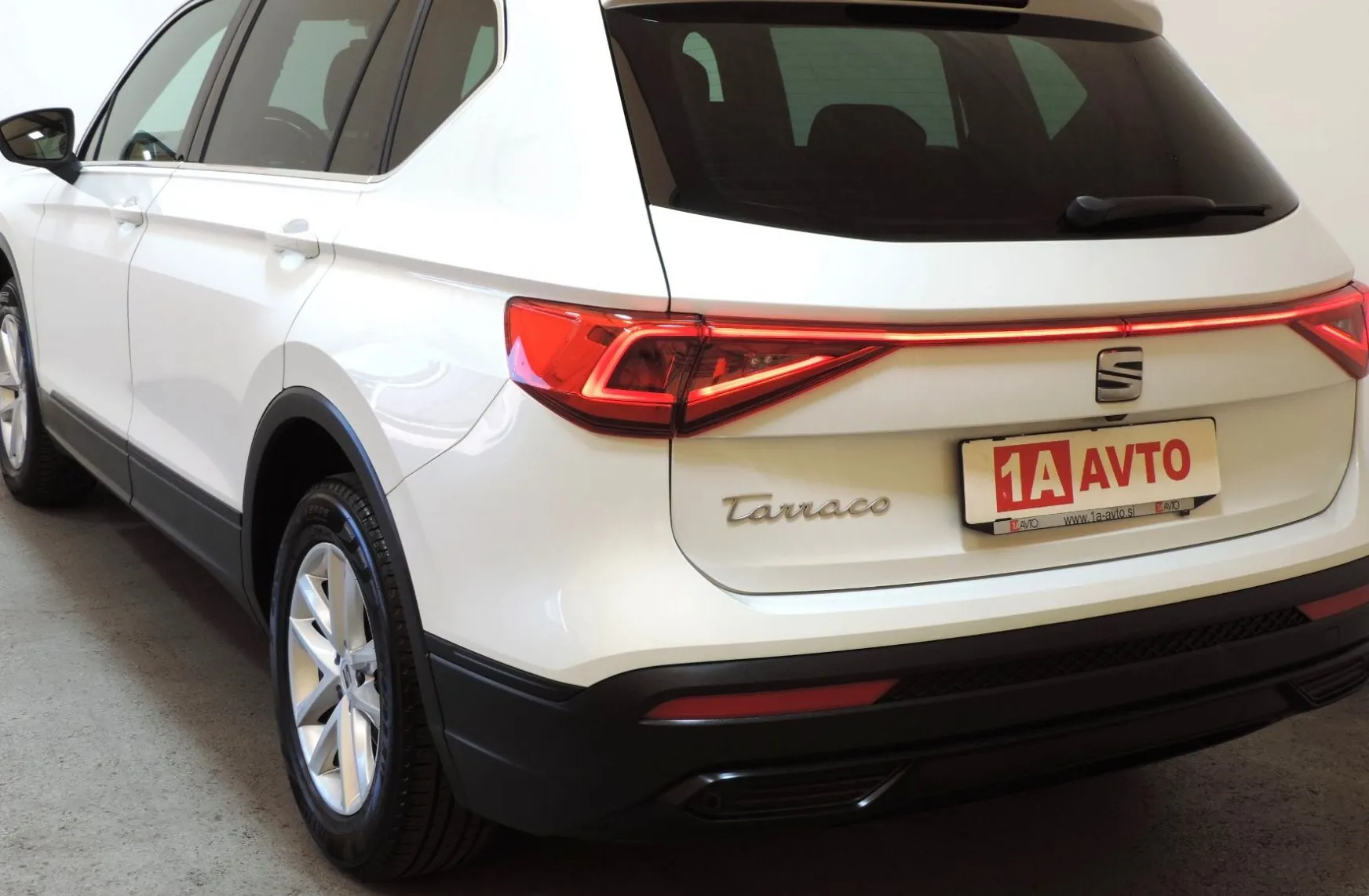 Zunanja slika - Seat Tarraco - 1.5 EcoTSI EVO Style DSG 7.SEDEŽEV-LED-KLJUKA - 7