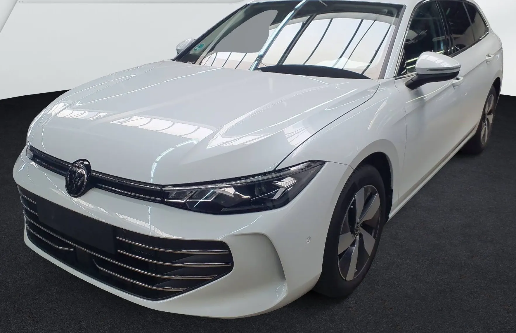 Zunanja slika - Volkswagen Passat - Variant 1.5 eTSI BMT Business DSG.NEMŠKI.LED.KAMERA.KLJUKA - 1