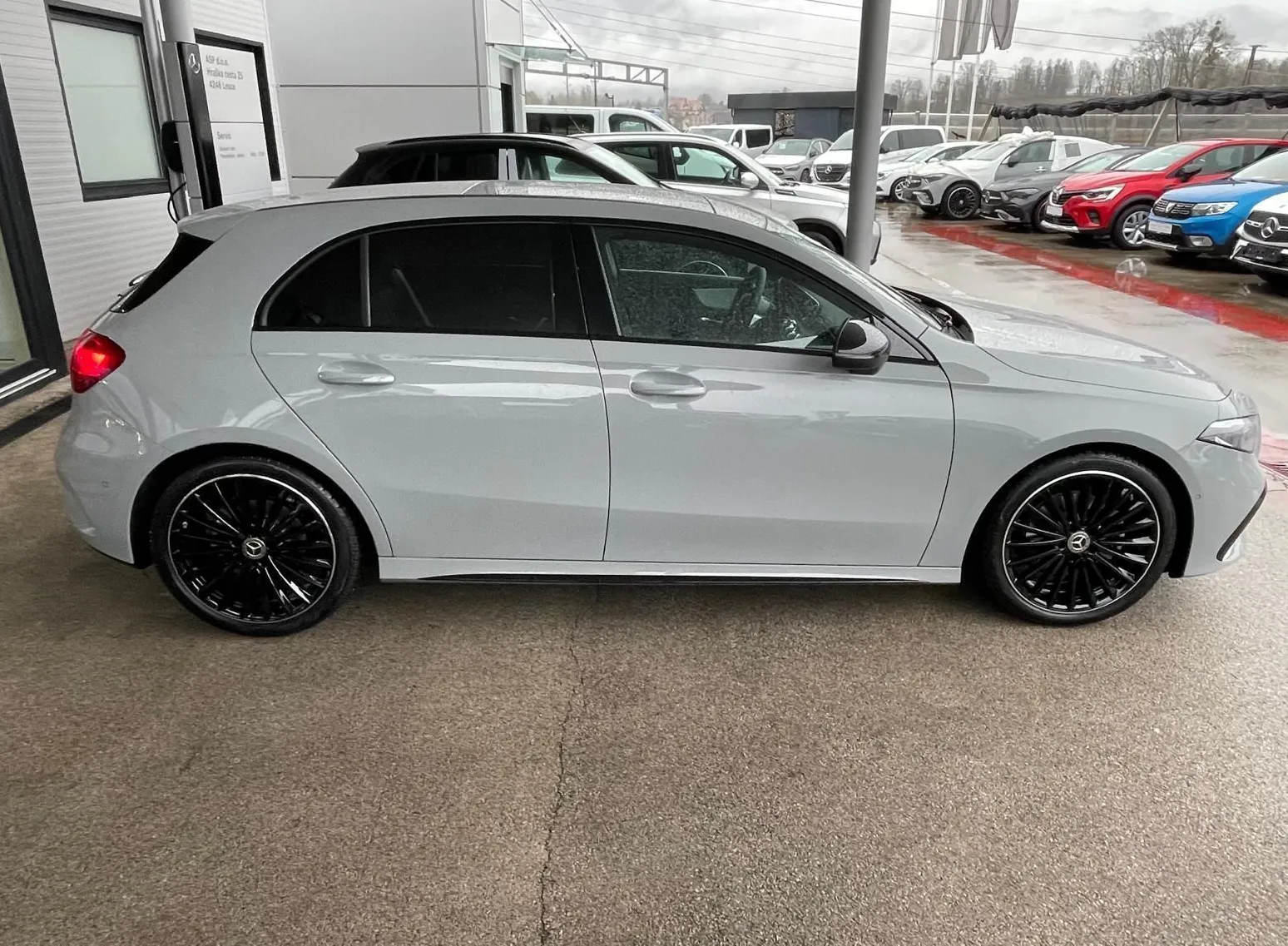 Zunanja slika - Mercedes-Benz A-Razred - 180 AMG Edition - 4