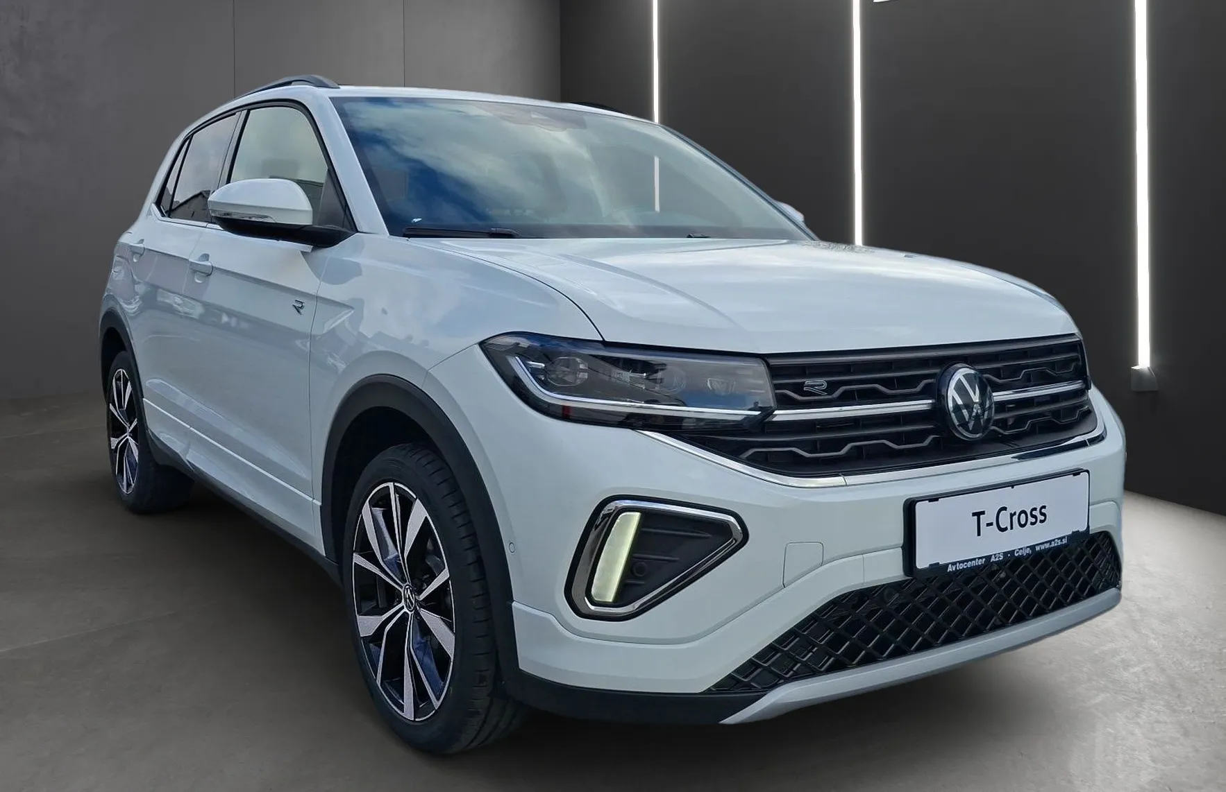 Zunanja slika - VW T-Cross - 1.0 TSI 4JOY 85  115 ultima ponudba marec - 2