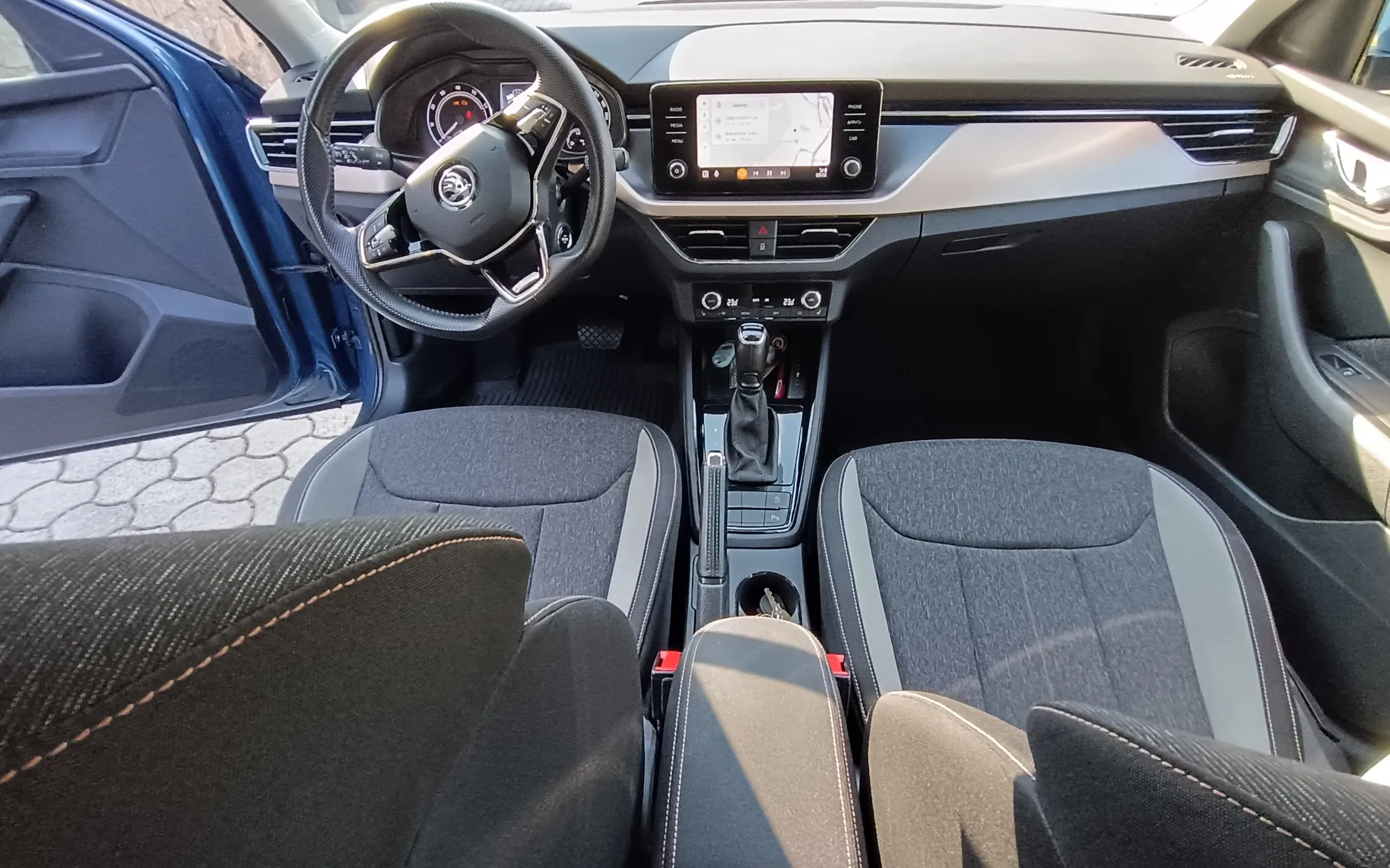 Notranja slika - Škoda Kamiq - 1,5 TSI Style DSG - 5
