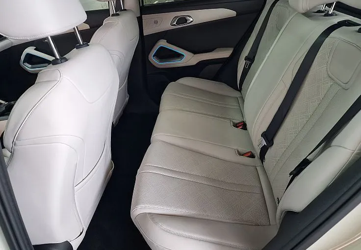 Zunanja slika - BYD ATTO 2 - COMFORT 64.8 kWh - 11