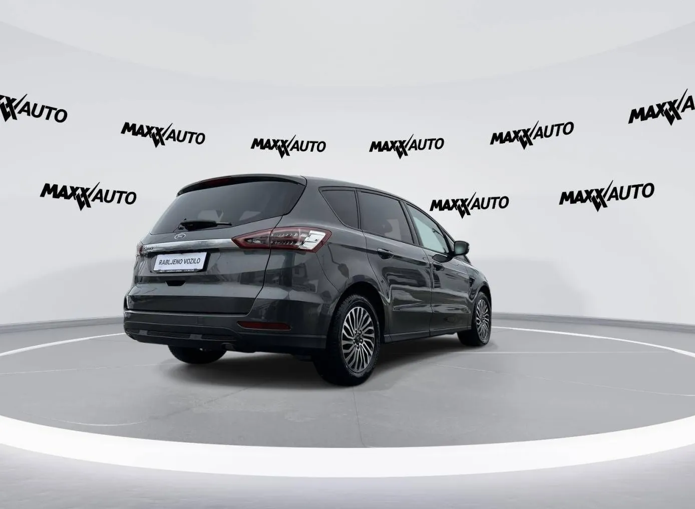 Zunanja slika - Ford S-MAX - 2.0 EcoBlue Titanium Auto ACC Kamera Gretje sed - 5