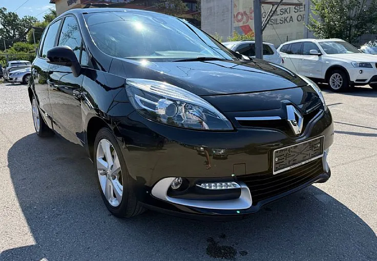 Zunanja slika - Renault Scénic - Scenic dCi 110 Limited Edition - XENON - VELIK SERVIS - - 3