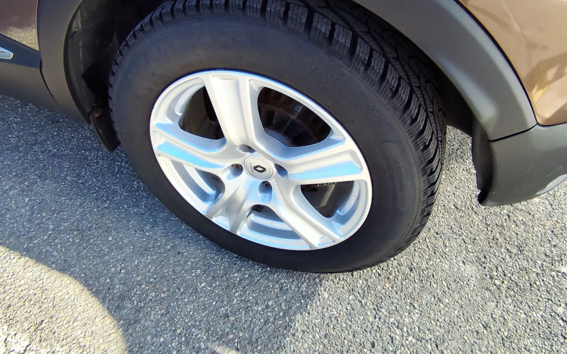 Zunanja slika - Renault Captur - Authentique TCe 90 Stop Start - 6