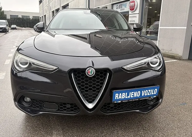 Zunanja slika - Alfa Romeo Stelvio - 2.2 Diesel 16v 210 AT8 Q4 Business - 1