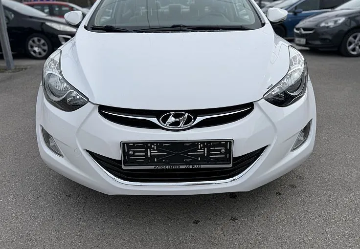 Zunanja slika - Hyundai Elantra - 1.6 CVVT LIFE - 1. LASTNIK - SLO - GR. SED. - - 2