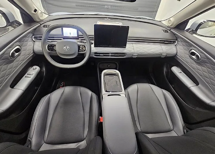 Zunanja slika - Dongfeng Box - 42.3 kWh 70 kW- SILVER-Navedena cena vključuje sub - 8