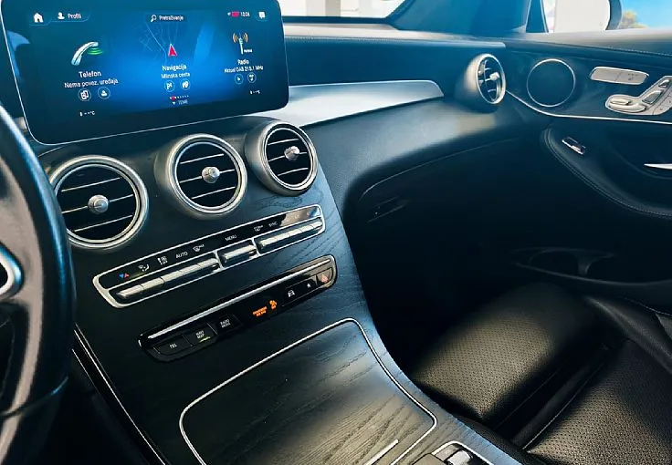 Zunanja slika - Mercedes-Benz GLC-Razred - 300 4MATIC AMG-VL.KLJ-USNJE-PANO-360-MRT.KOT-VIDEO - 11