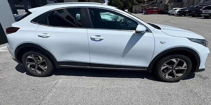 Zunanja slika - KIA XCeed - 1.0 T-GDI - 2