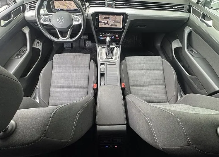 Zunanja slika - Volkswagen Passat - Variant 2.0 TDI BMT Business 110kW  DSG IQ MATRIX VIRTUAL - 8