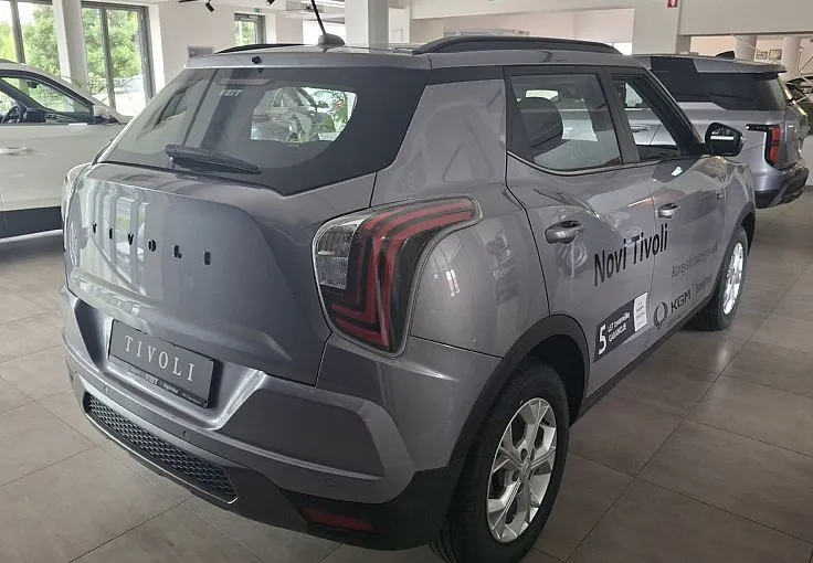 Zunanja slika - KG Mobility Tivoli - 1.5 GDI-T Fresh M T - 4