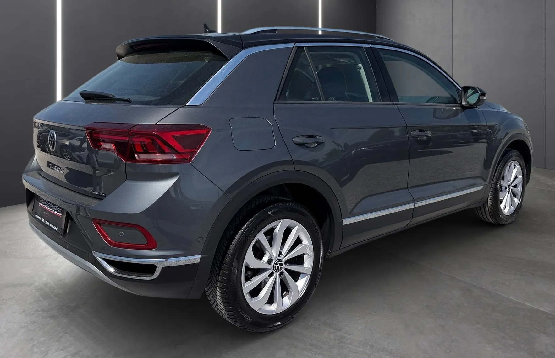 Zunanja slika - VW T-Roc - 4motion 2.0 TDI BMT Style DSG-Mrtvi kot-PDC-Kamera - 3