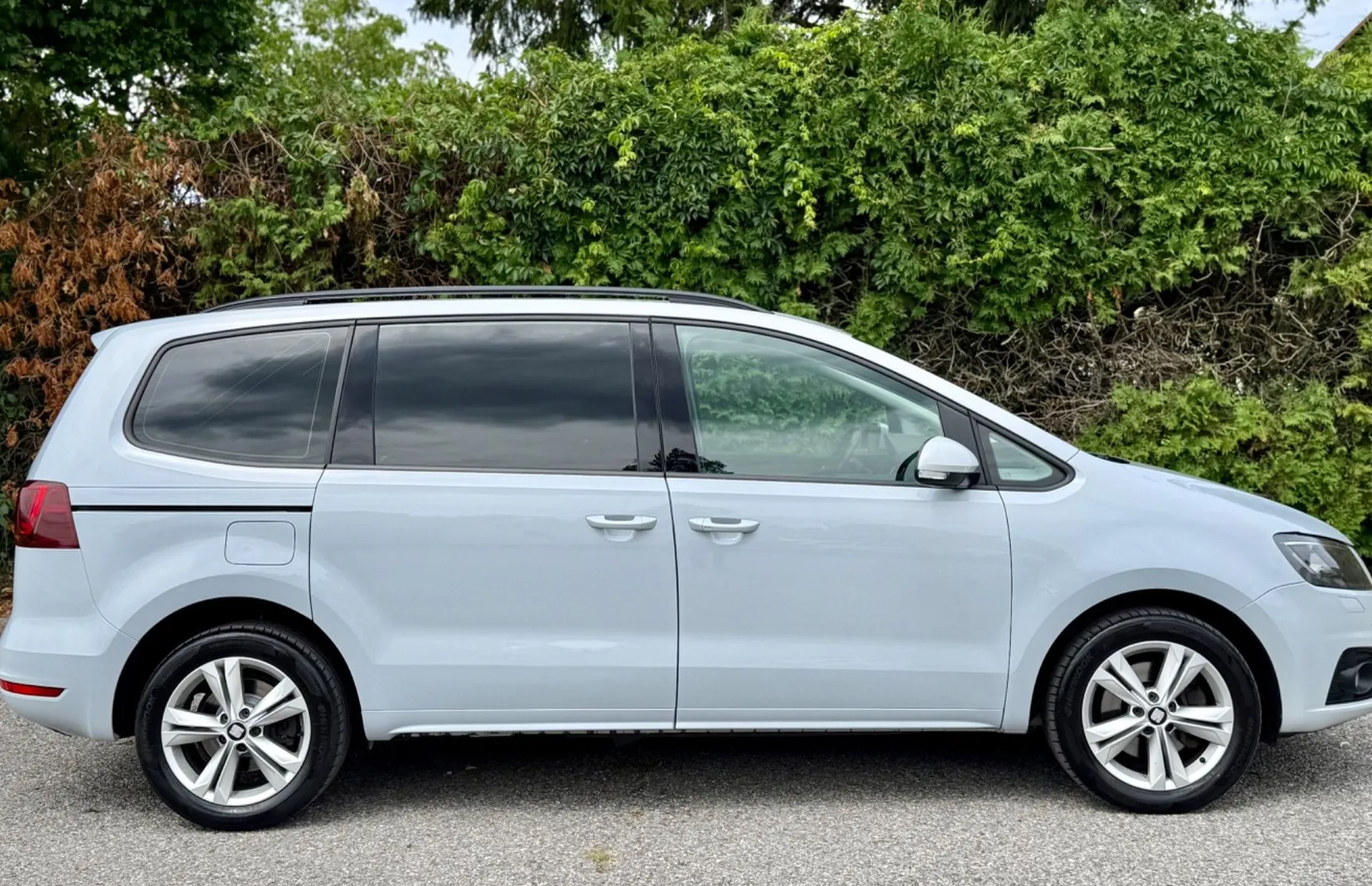 Zunanja slika - Seat Alhambra - 2.0 TDI Style Start Stop DSG WEBASTO XENON 1.LAST - 3