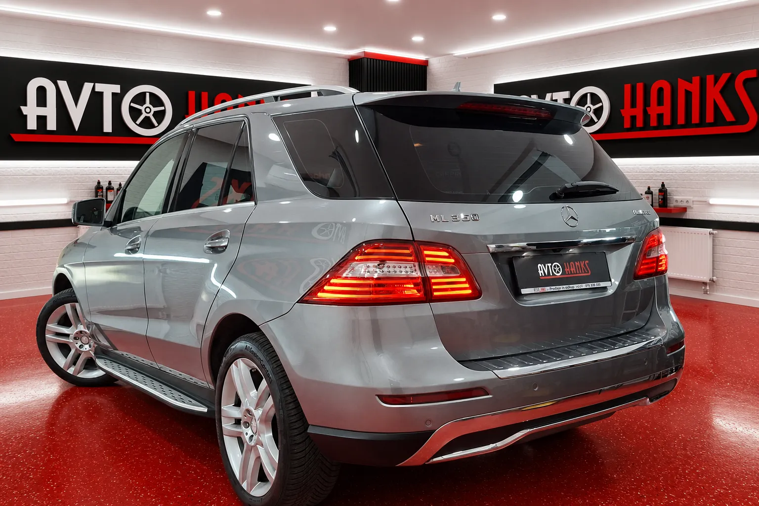 Notranja slika - Mercedes-Benz ML-Razred - ML 350 BlueTEC 4MATIC-SPORT.1.LASNIK.DO 7 LET... - 11