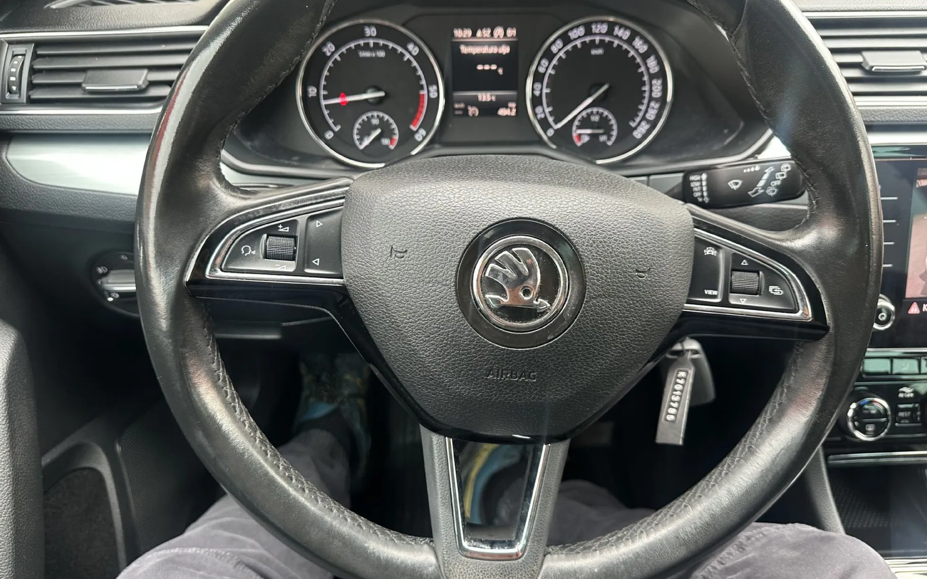 Zunanja slika - Škoda Superb - 2.0 TDI Active DSG.LIMO.KAMERA.NAVI.SAMO 85.000 KM - 6