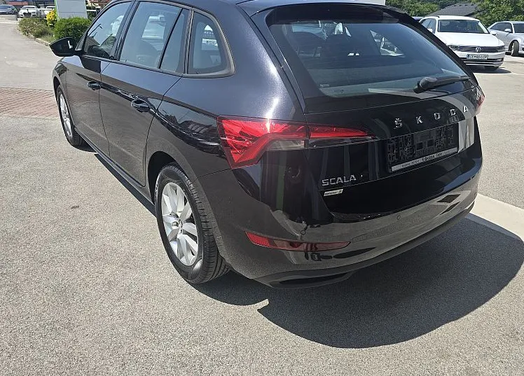 Zunanja slika - Škoda Scala - 1.0 TSI 81 kW - SLO. - 1. LASTNIK - - 5