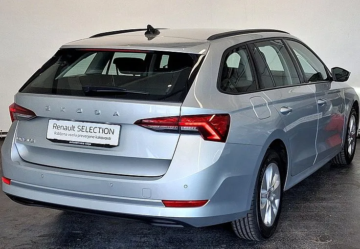 Zunanja slika - Škoda Octavia - Combi 2.0 TDI Business DSG - 3