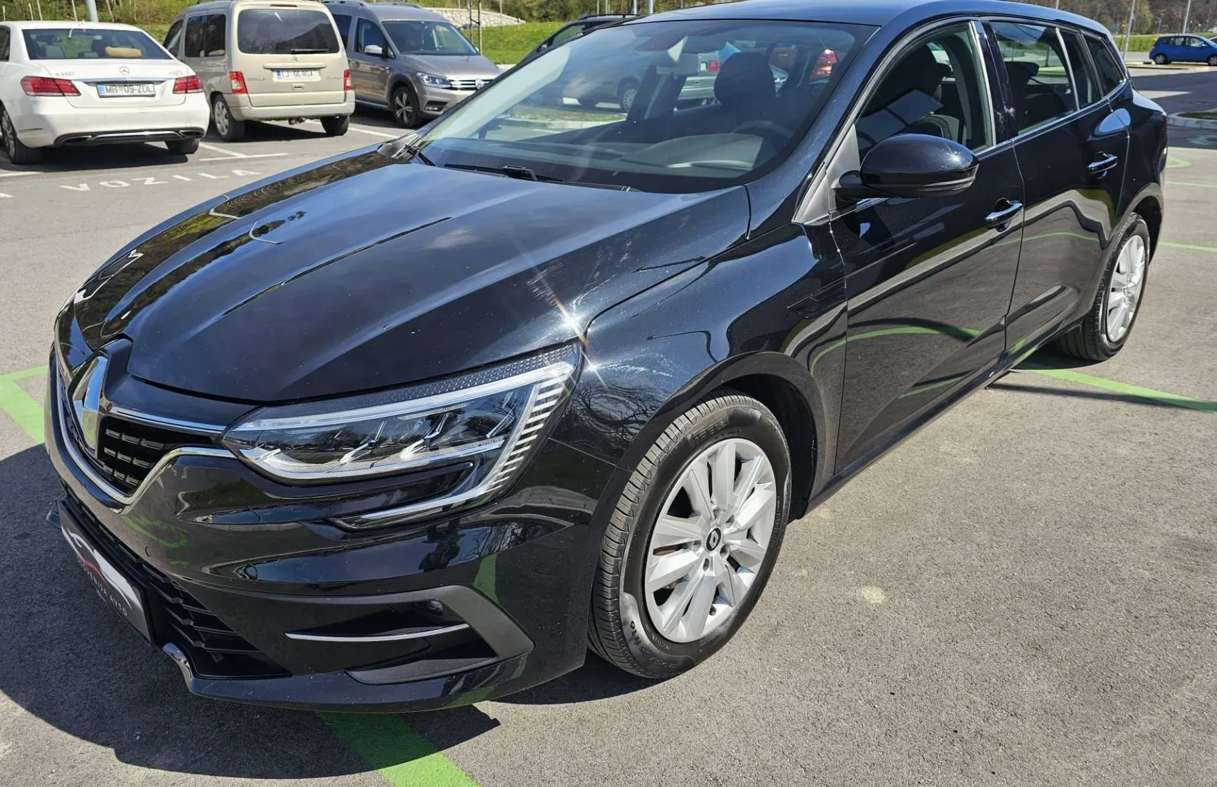 Zunanja slika - Renault Mégane - Megane techno dCi 115 EDC|FULED|ALU|KEYless|NAViI|2xPDC| - 1
