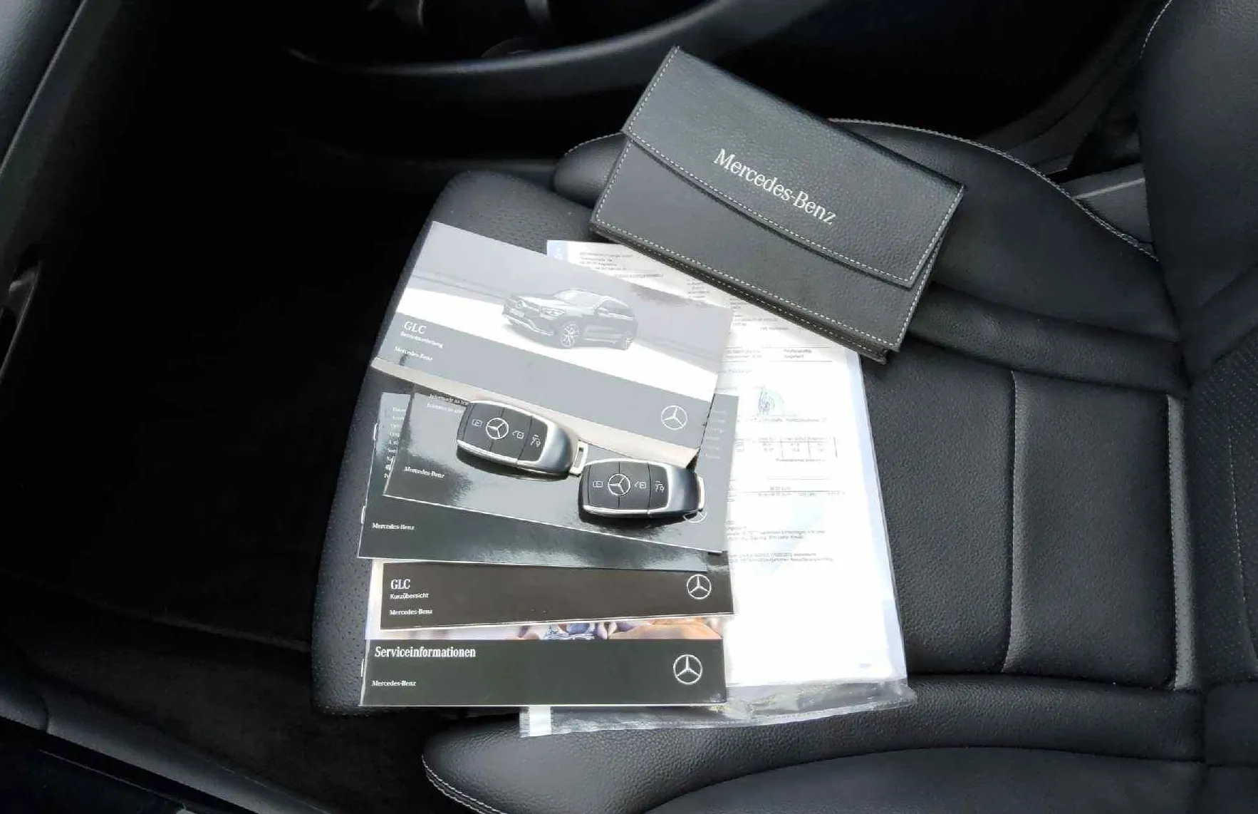Zunanja slika - Mercedes-Benz GLC-Razred - GLC 220 d 4MATIC Avt..NEMŠKI+4ALU.LED.KAMERA.USNJE - 15