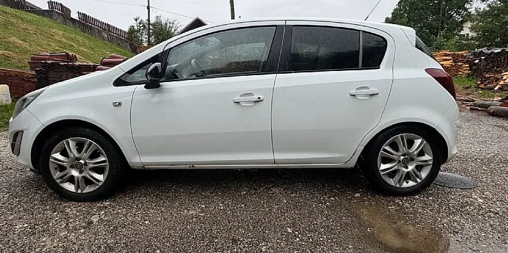 Zunanja slika - Opel Corsa - Sport 1.4 16V + EXPORT CENA - 5