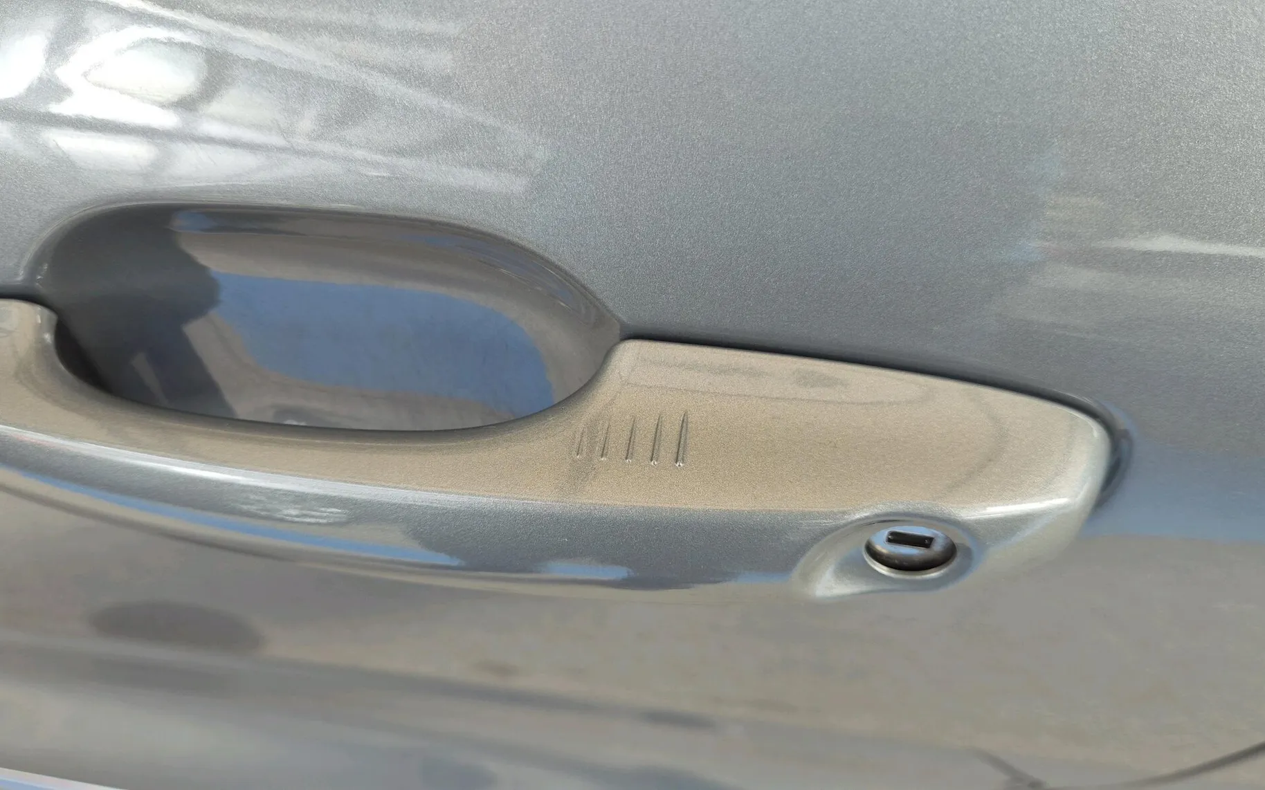 Zunanja slika - Ford Kuga - 2.5 Duratec PHEV Vignale AVT.-SLO-USNJE-HEAD-UP - 11
