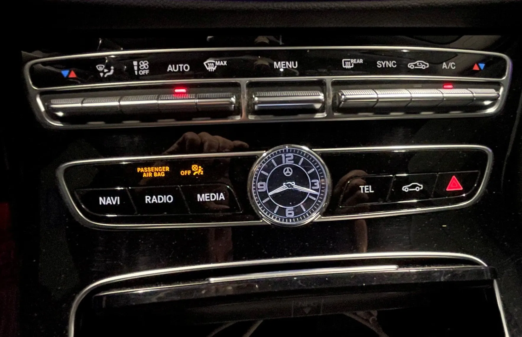 Zunanja slika - Mercedes-Benz E-Razred - E 200 d T Avantgarde Avt. LED.NAVI.KAMERA.ACC. - 10