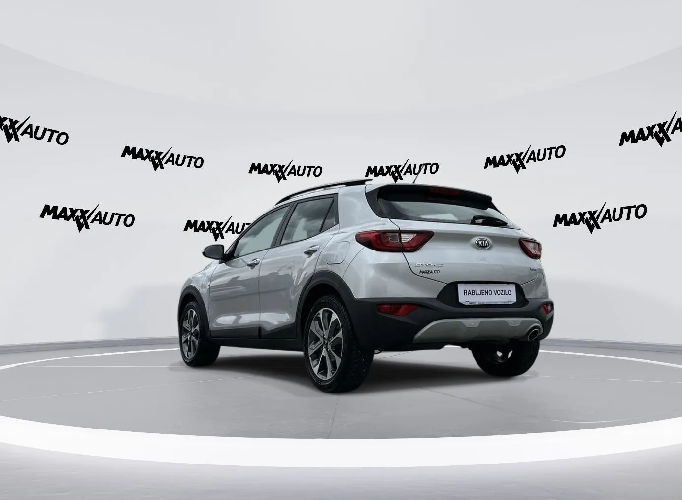 Zunanja slika - KIA Stonic - 1.6 CRDI EX Edition 6M T - 4