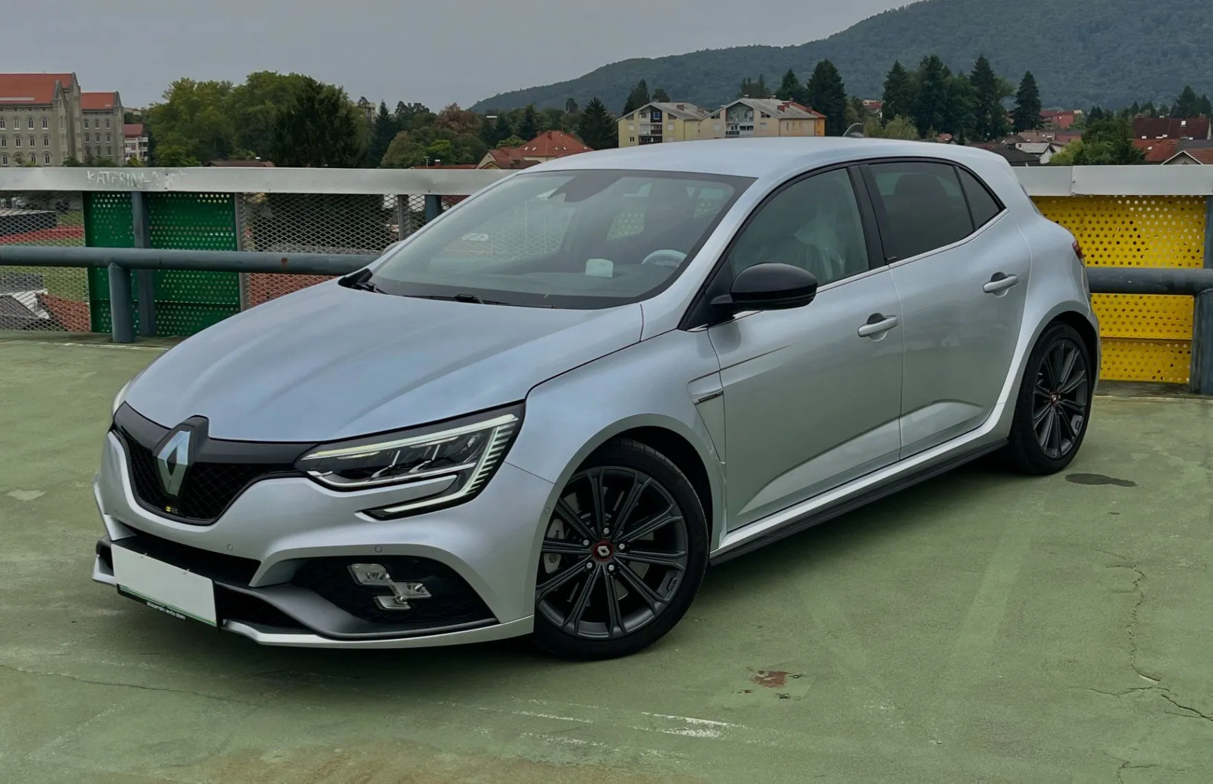 Zunanja slika - Renault Mégane - Megane RS TCe 300 EDC 4 CONTROL.VZR.KAM.LED.2XPDC - 1