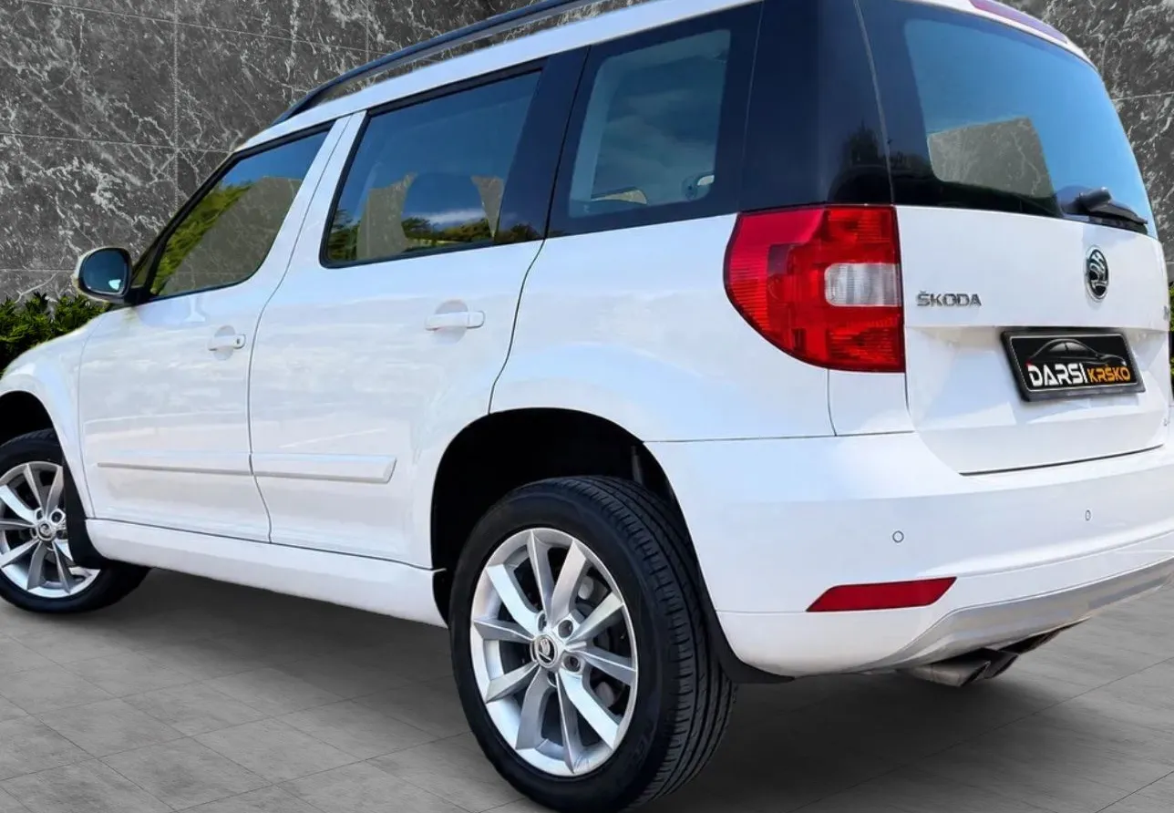 Zunanja slika - Škoda Yeti - 4x4 2.0TDI 140PS 112.000km BI-XENON SLOVENSKA - 3