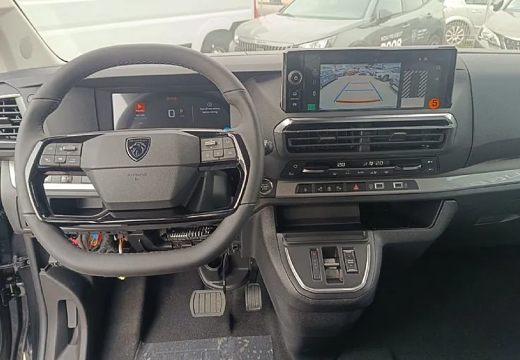 Zunanja slika - Peugeot Traveller - L2 2.2 BlueHDi 180 S S Business Vip Avt.-ACC - 6