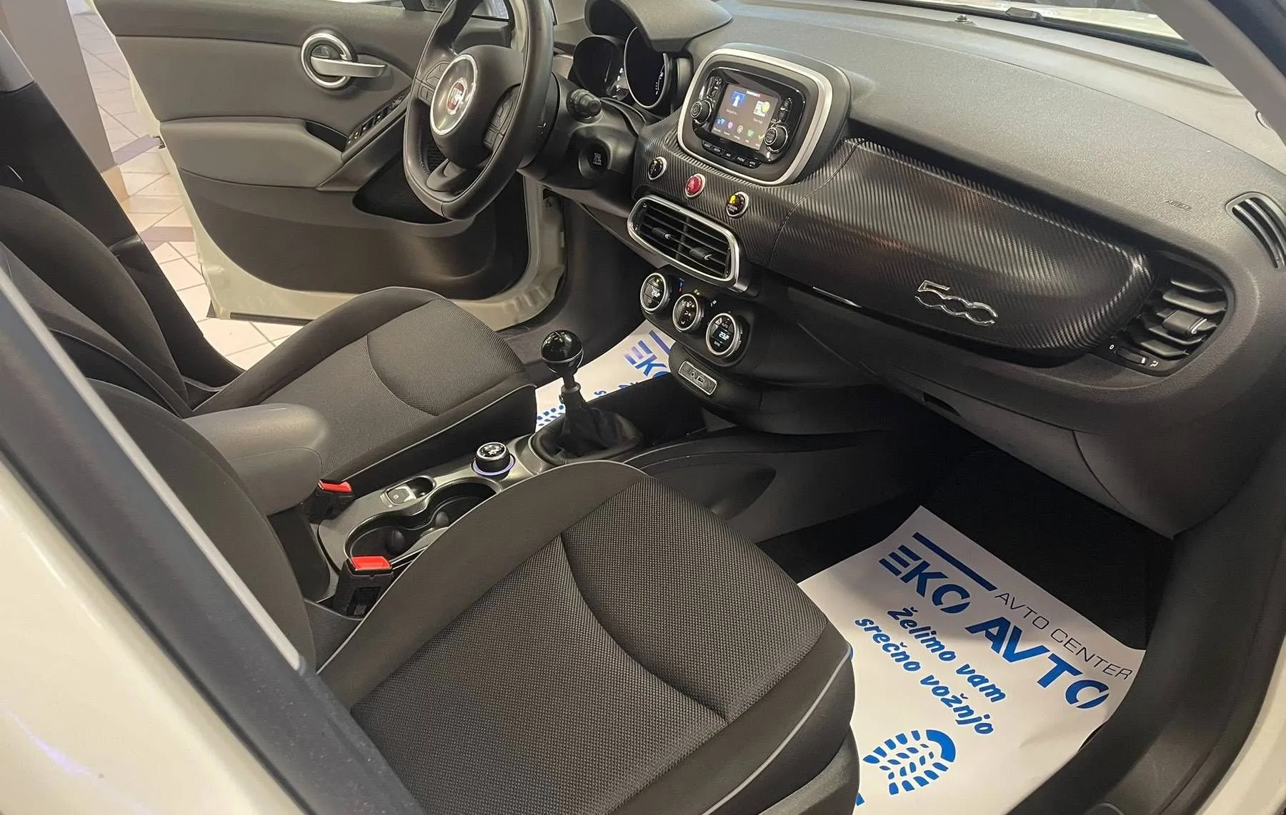 Notranja slika - Fiat 500X - 1.4 TB Multiair- City Cross NAVI-PDC-ALU-TEMP... - 7