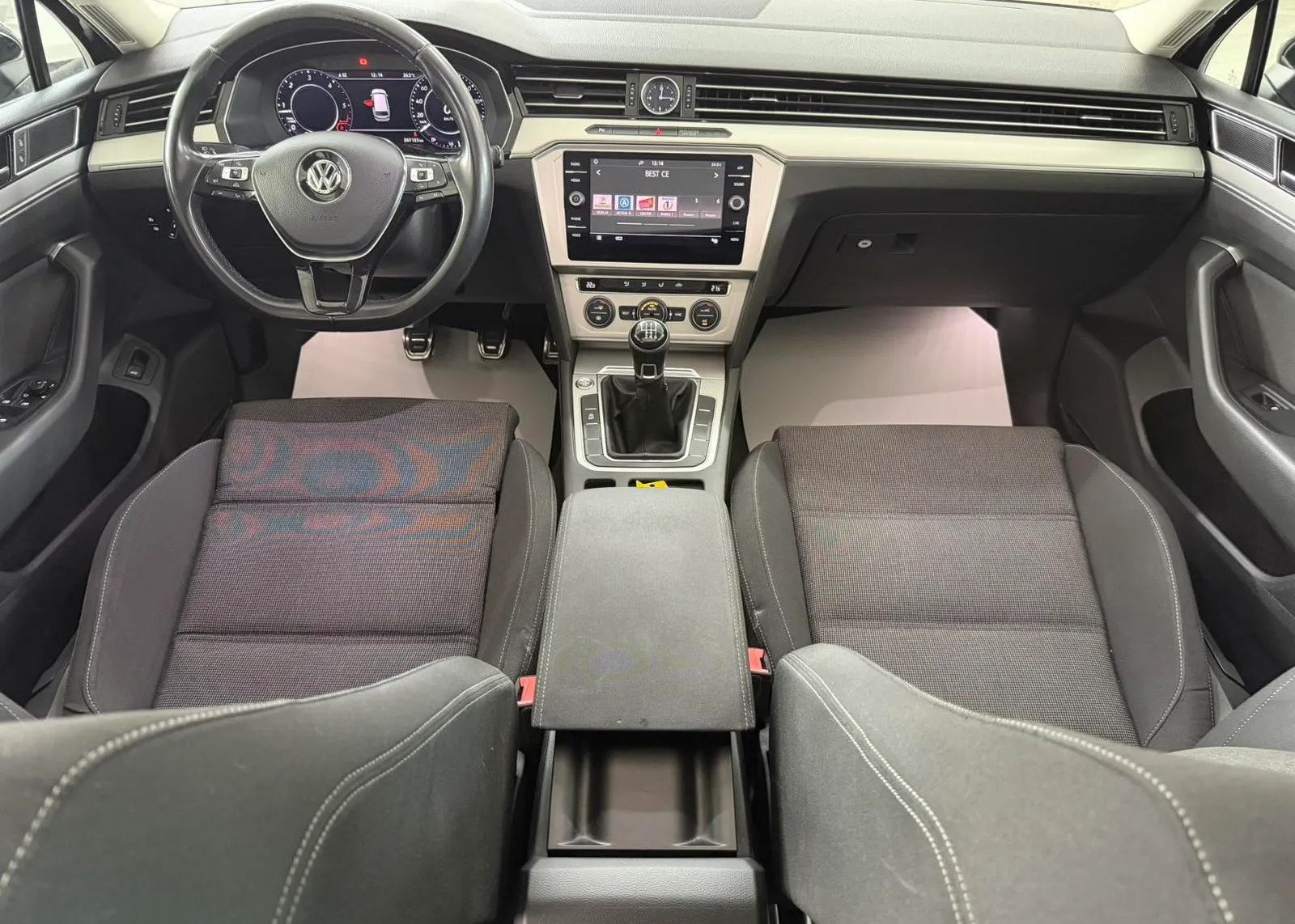 Zunanja slika - Volkswagen Passat - Variant 2,0 TDI BMT Connect - 5